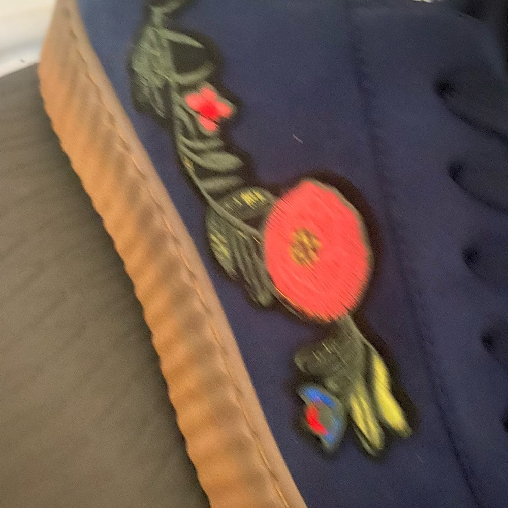 ‼️Floral Embroidered Sneakers‼️ - Picture 4 of 6